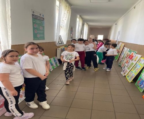 EXPOZITIE-CONCURS-JUDETEAN-PE-ARIPI-DE-PRIMAVARA2