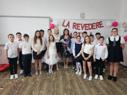 SERBAREA-DE-SF-AN-SCOLAR1