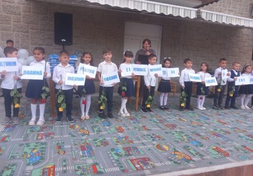 SERBAREA-DE-SF-AN-SCOLAR4